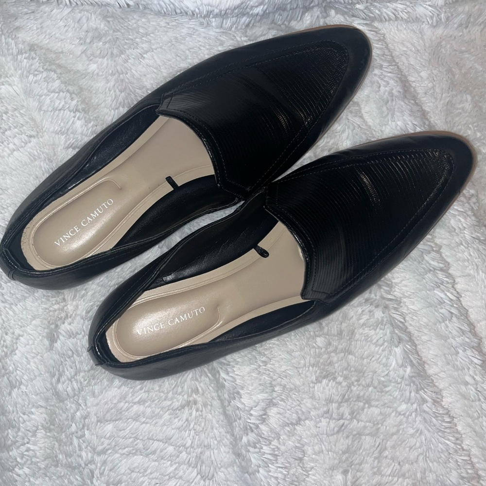Vince Camuto Women’s black work loafers US 10